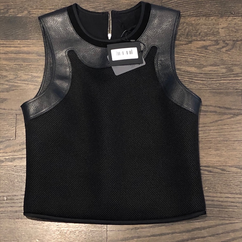 Host Pick 💕 NWT Alexander Wang Referee Top